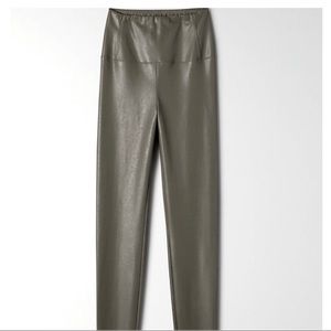 Aritzia Wilfred Free Daria Pant - Olive